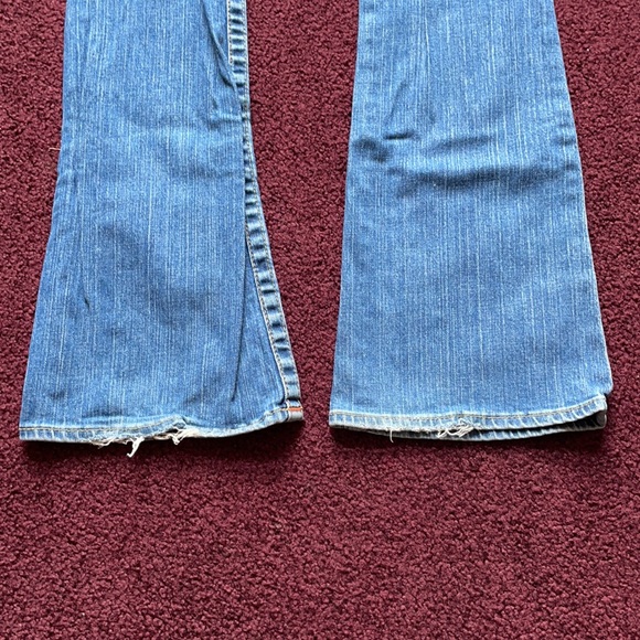 True Religion Women's Blue Jeans - Picture 7 of 9